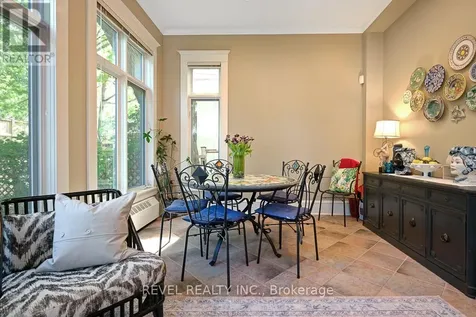 320 Clemow Avenue Ottawa ON K1S 2B8