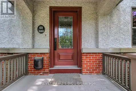 320 Clemow Avenue Ottawa ON K1S 2B8