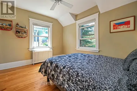 320 Clemow Avenue Ottawa ON K1S 2B8