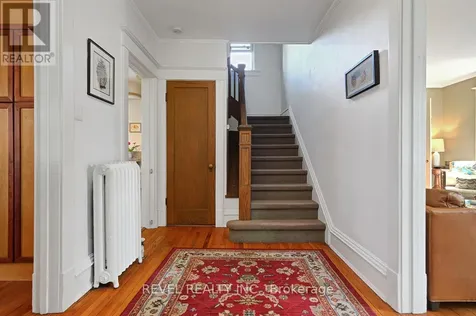 320 Clemow Avenue Ottawa ON K1S 2B8