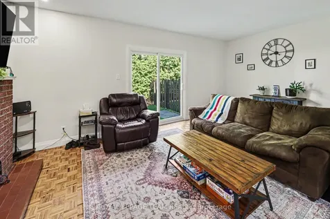 495 Edgeworth Avenue Ottawa ON K2B 5L2