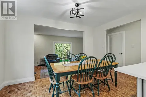 495 Edgeworth Avenue Ottawa ON K2B 5L2