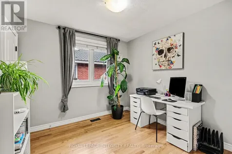 1456 Lepage Avenue Ottawa ON K1Z 8C9