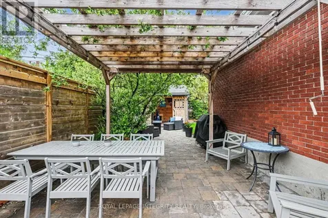 1456 Lepage Avenue Ottawa ON K1Z 8C9