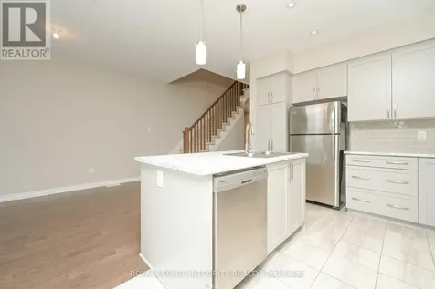 446 Markdale Terrace Ottawa ON K1X 0B5