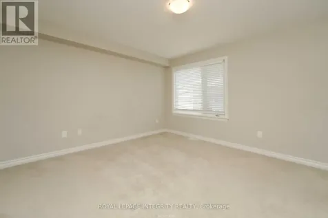 446 Markdale Terrace Ottawa ON K1X 0B5