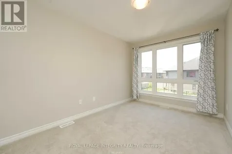 446 Markdale Terrace Ottawa ON K1X 0B5