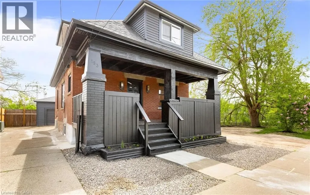 193 Madison Avenue South Kitchener ON N2G 3M7