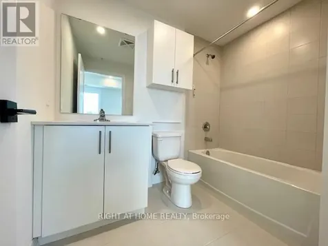 15 Kneeshaw Drive Barrie ON L9J 0X9