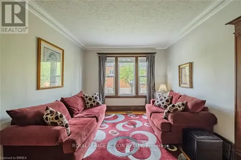 110 Arthur Street Brantford ON N3S 3J4