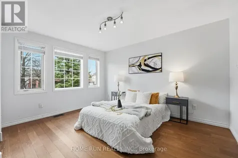 26 Highmont Court Ottawa ON K2T 1B2