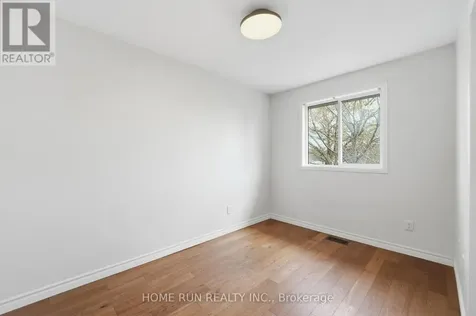 26 Highmont Court Ottawa ON K2T 1B2