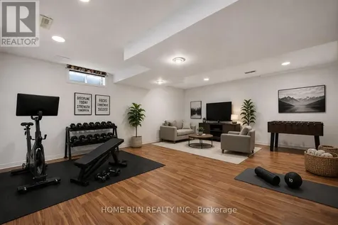 26 Highmont Court Ottawa ON K2T 1B2