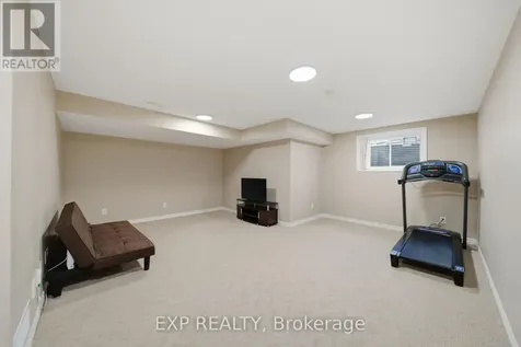 4265 Kelly Farm Drive Ottawa ON K1T 0A6