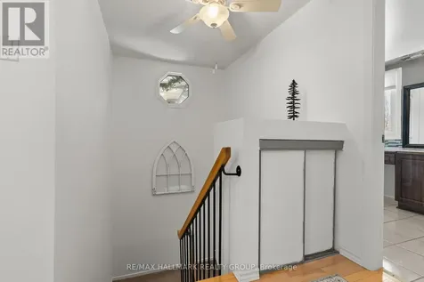 48 Sample Road Ottawa ON K1V 9T8