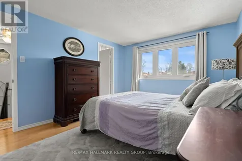 48 Sample Road Ottawa ON K1V 9T8