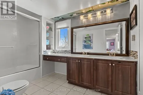 48 Sample Road Ottawa ON K1V 9T8