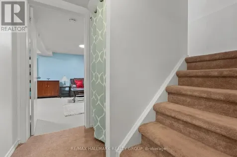 48 Sample Road Ottawa ON K1V 9T8
