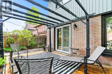 48 Sample Road Ottawa ON K1V 9T8