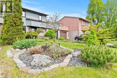 48 Sample Road Ottawa ON K1V 9T8