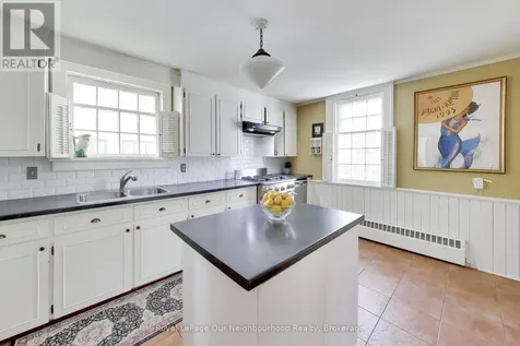 309 King Street West Cobourg ON K9A 2N4