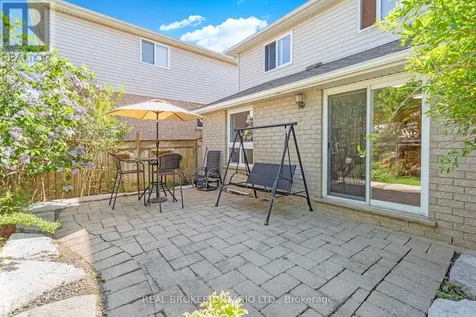 1089 Copper Leaf Crescent Kitchener ON N2E 3W4