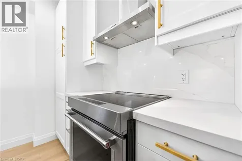 304 Park Street Hamilton ON L9H 1Y9