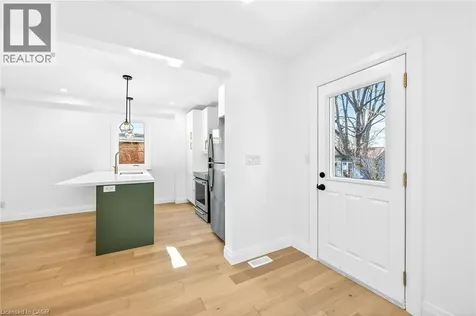 304 Park Street Hamilton ON L9H 1Y9