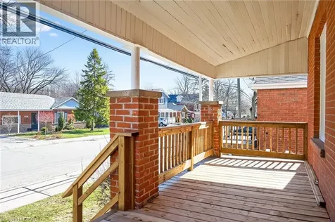 304 Park Street Hamilton ON L9H 1Y9