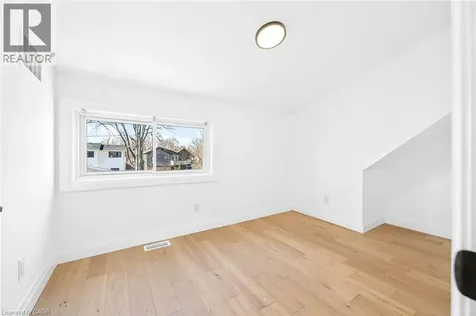 304 Park Street Hamilton ON L9H 1Y9
