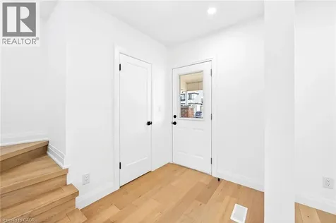 304 Park Street Hamilton ON L9H 1Y9