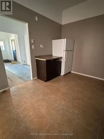 475 Somerset Street West Ottawa ON K1R 5J7