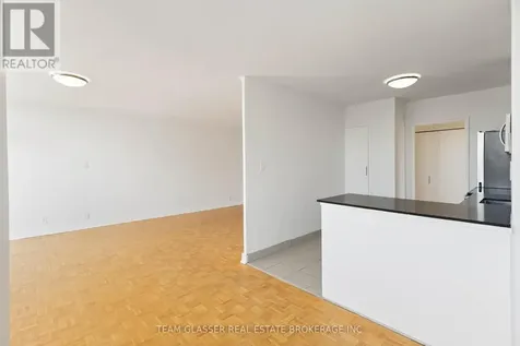 396 Queens Avenue London East (east F) ON N6B 1X7