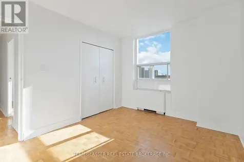 396 Queens Avenue London East (east F) ON N6B 1X7