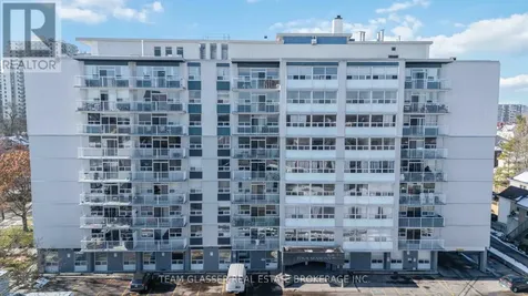 396 Queens Avenue London East (east F) ON N6B 1X7