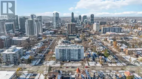 396 Queens Avenue London East (east F) ON N6B 1X7
