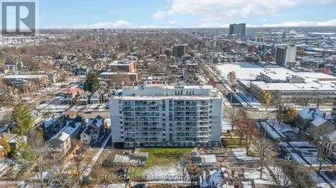 396 Queens Avenue London East (east F) ON N6B 1X7