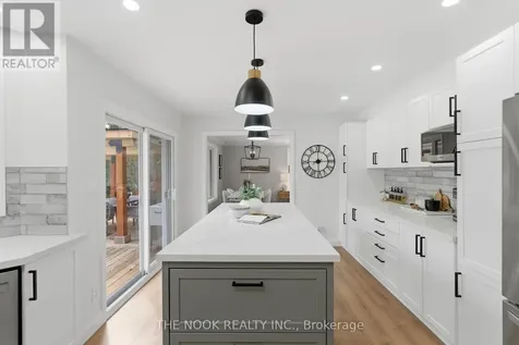 15 Hillside Drive Clarington ON L0B 1J0
