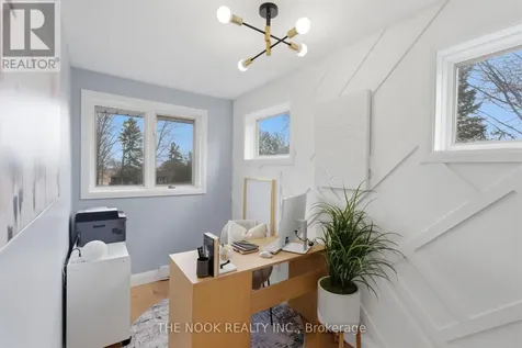 15 Hillside Drive Clarington ON L0B 1J0