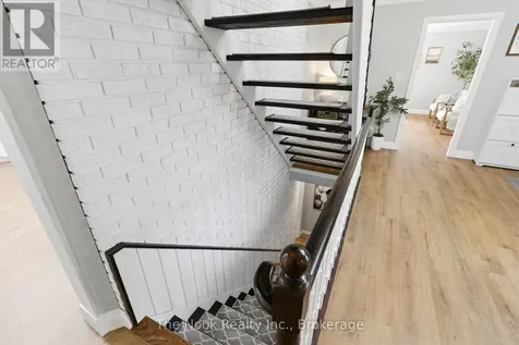 15 Hillside Drive Clarington ON L0B 1J0