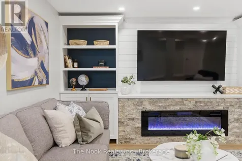 15 Hillside Drive Clarington ON L0B 1J0