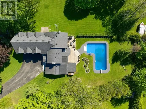 15 Hillside Drive Clarington ON L0B 1J0