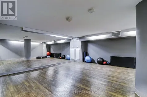 38 Joe Shuster Way Toronto (south Parkdale) ON M6K 0A5