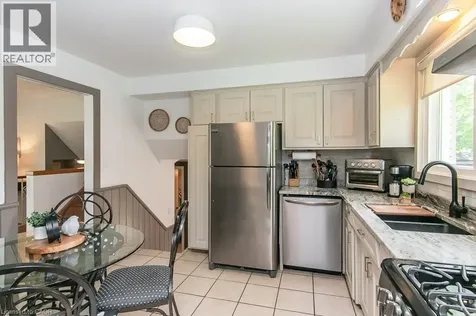 78 Inwood Crescent Kitchener ON N2M 2M1