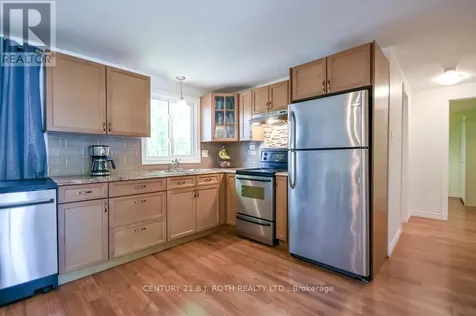 863 Birchwood Drive Midland ON L4R 4Y3