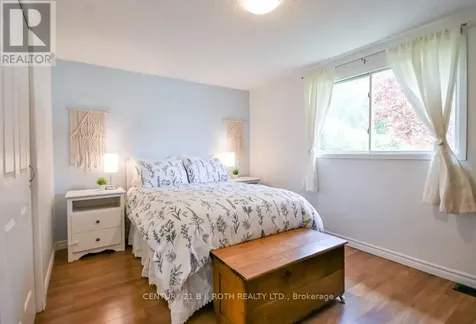 863 Birchwood Drive Midland ON L4R 4Y3