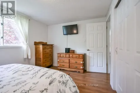 863 Birchwood Drive Midland ON L4R 4Y3