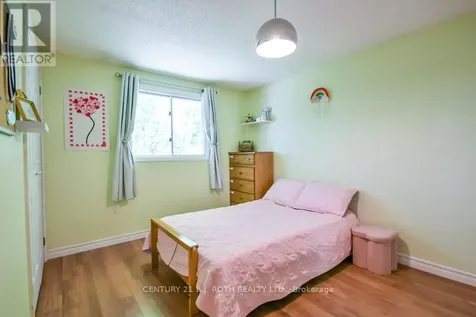 863 Birchwood Drive Midland ON L4R 4Y3