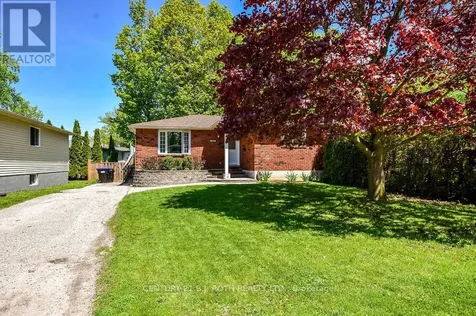 863 Birchwood Drive Midland ON L4R 4Y3