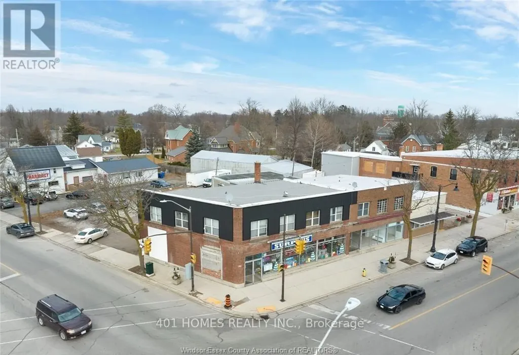 100 London Chatham-kent ON N0P 2K0